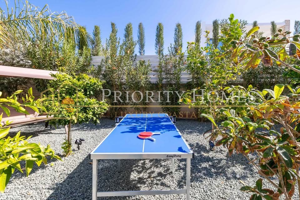 Luxury Villa For Rent in St. Georges
