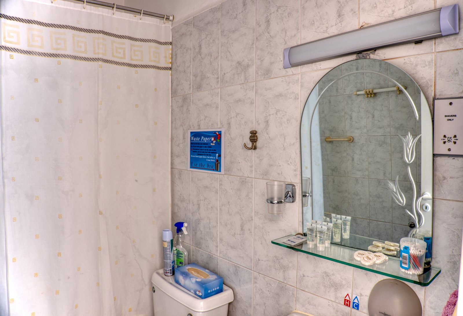 Exceptional Mixed‑Use Building in Paphos – Kato Paphos