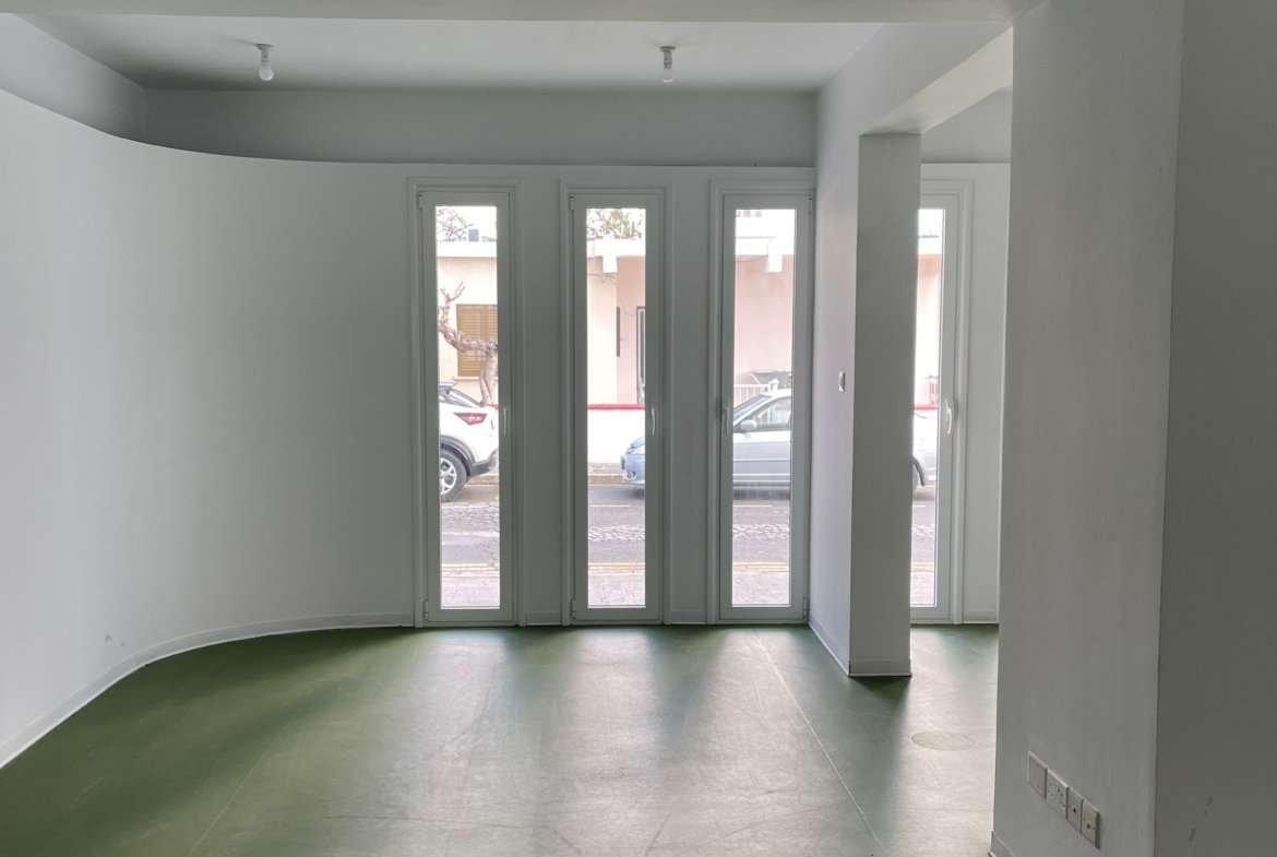 Versatile Retail / Showroom Space – Kato Paphos