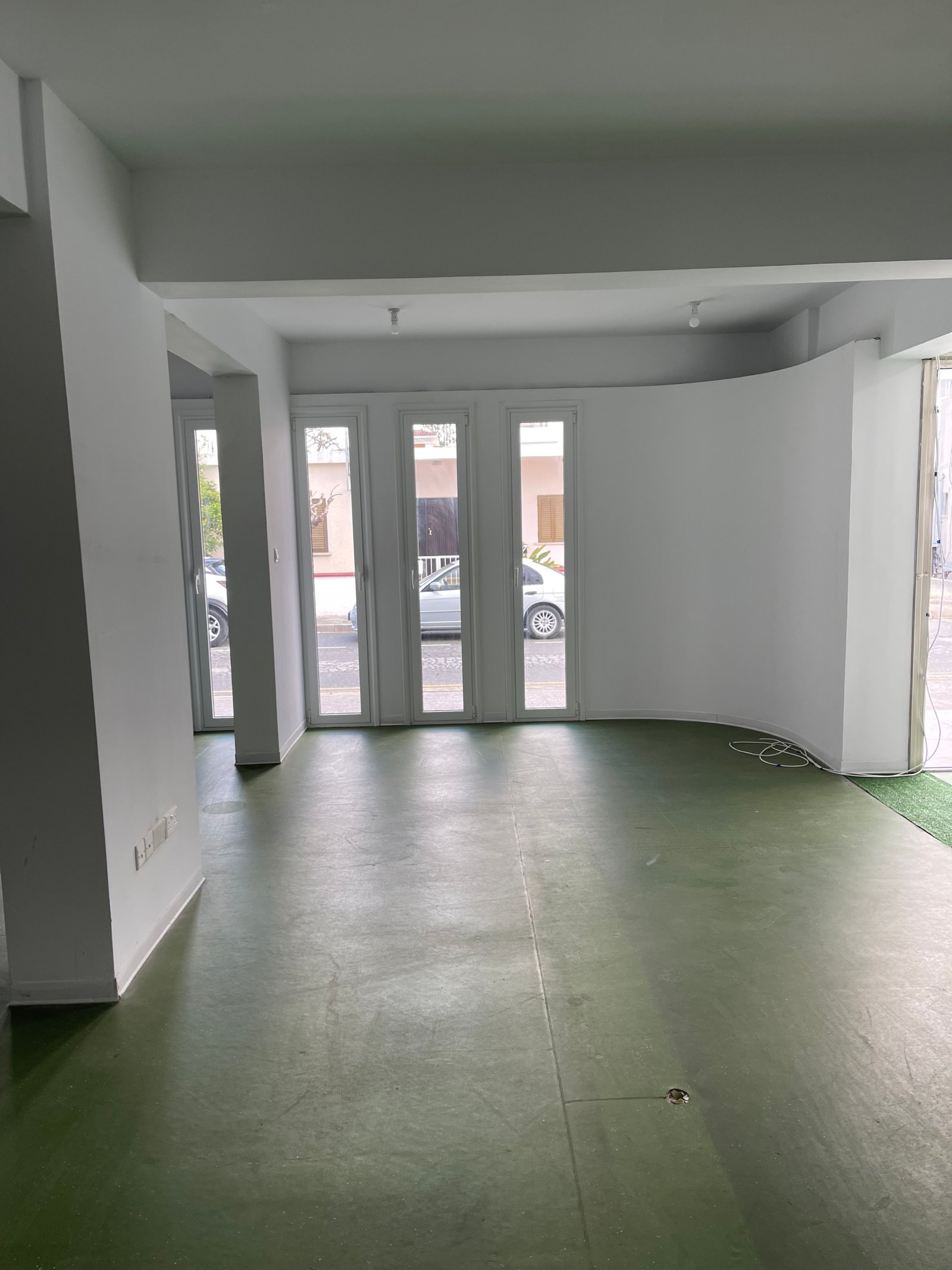 Versatile Retail / Showroom Space – Kato Paphos