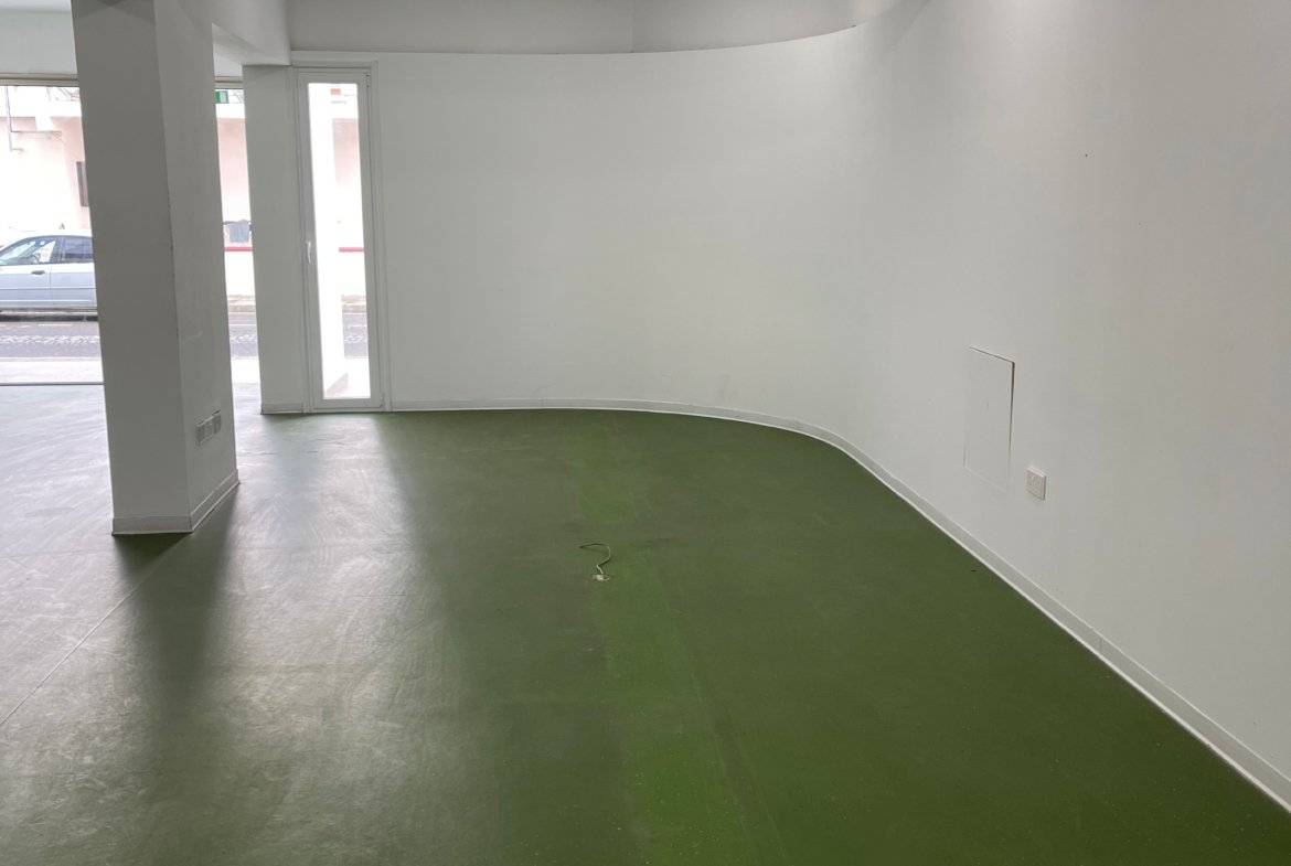 Versatile Retail / Showroom Space – Kato Paphos