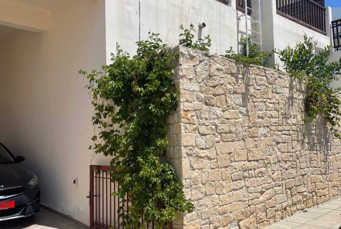 Three Bedroom Villa with Sea Views – Chloraka