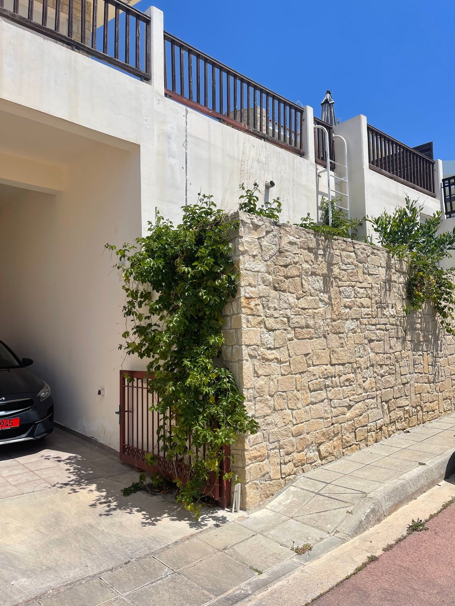 Three Bedroom Villa with Sea Views – Chloraka
