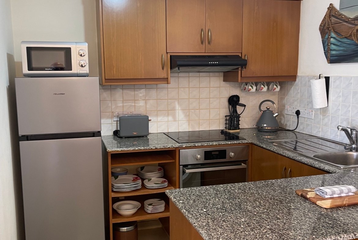 One Bedroom Apartment with Sea Views – Pegeia