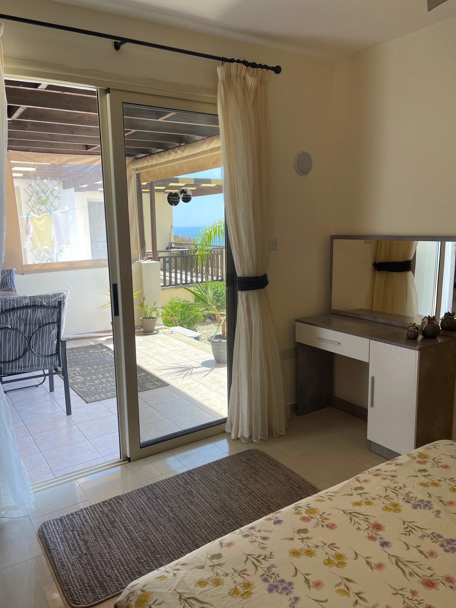 One Bedroom Apartment with Sea Views – Pegeia