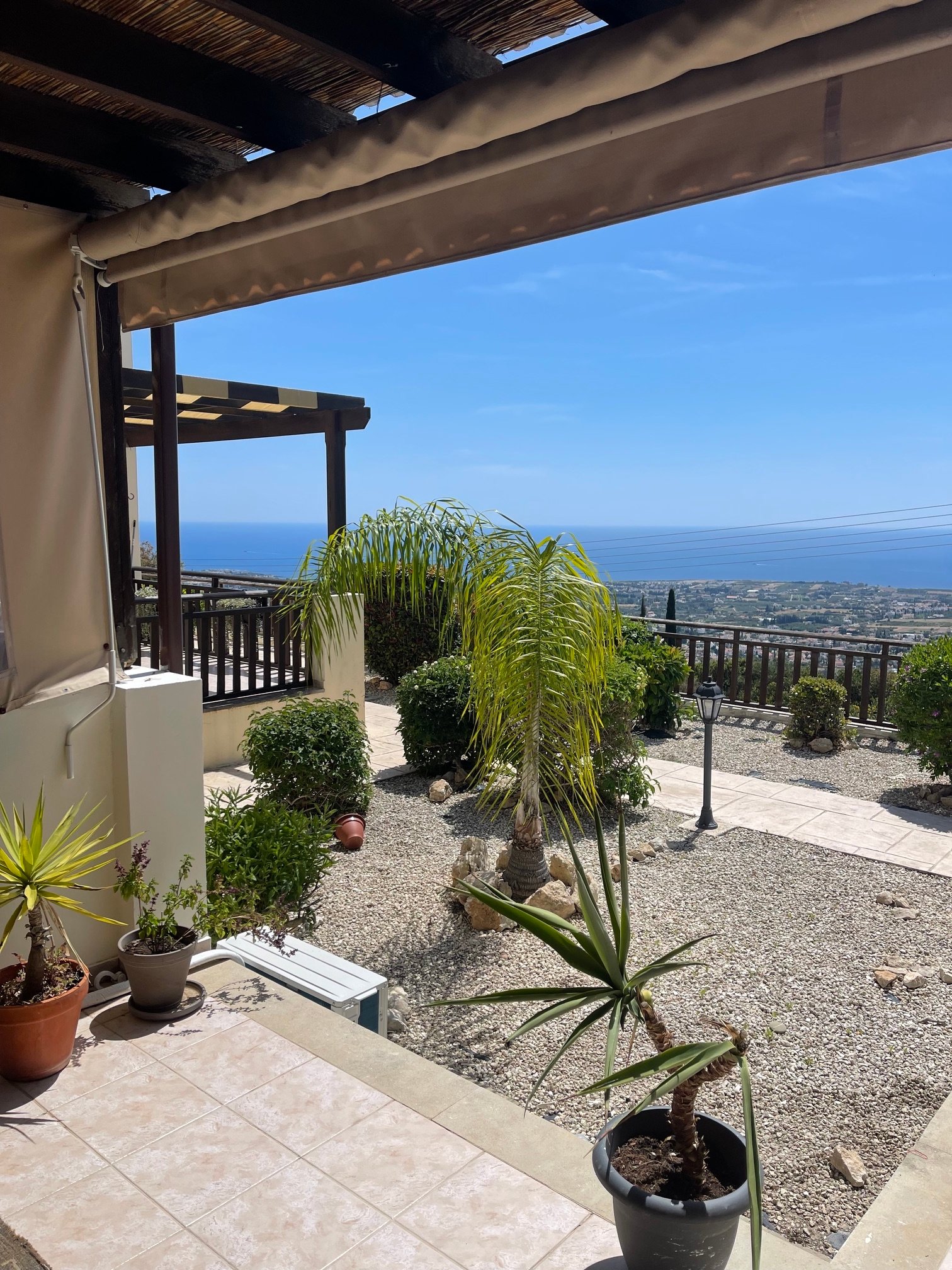 One Bedroom Apartment with Sea Views – Pegeia