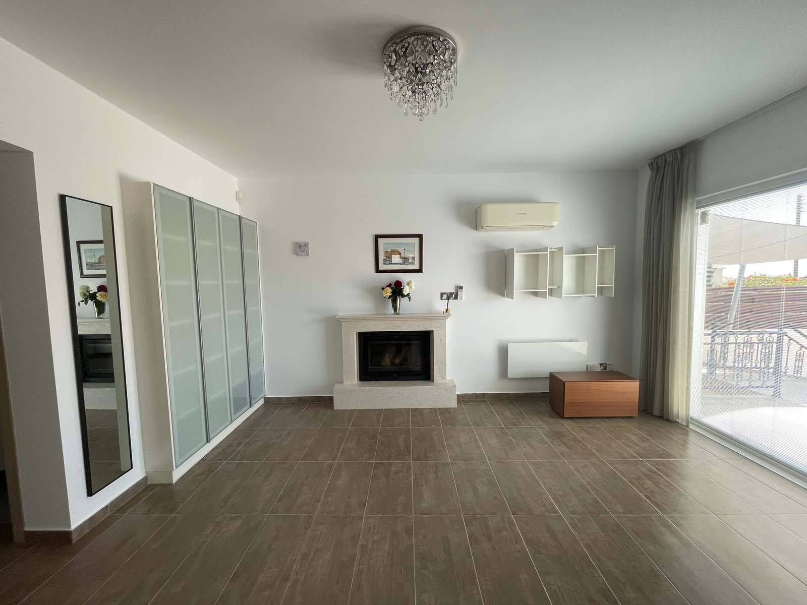 Luxury Four Bedroom Modern Villa in Pegeia