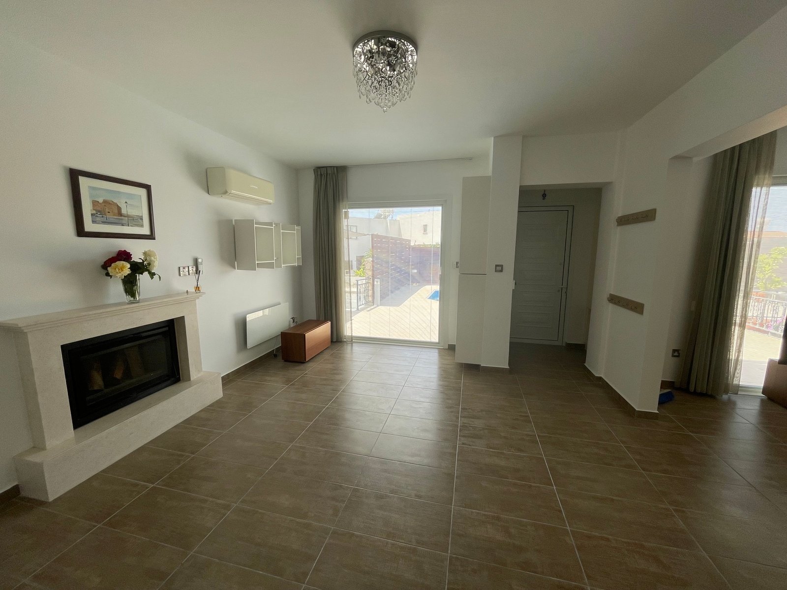 Luxury Four Bedroom Modern Villa in Pegeia