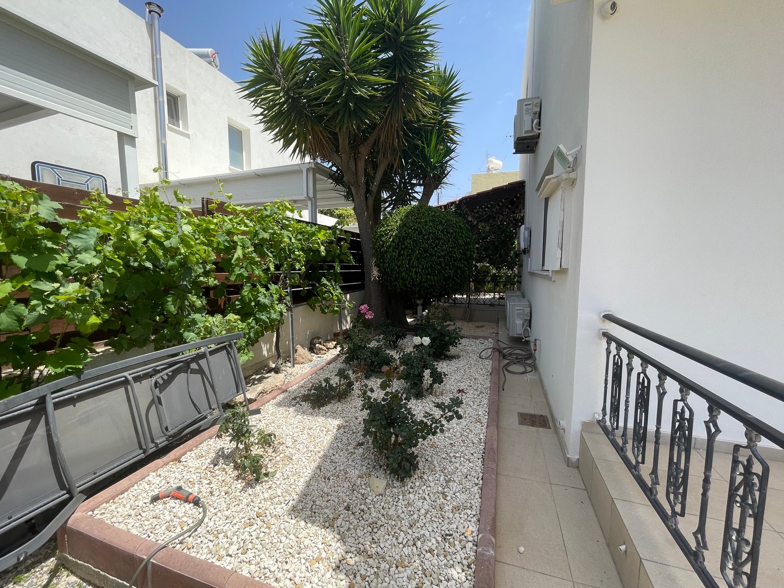 Luxury Four Bedroom Modern Villa in Pegeia