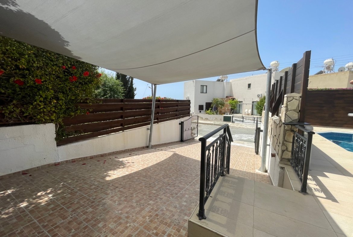 Luxury Four Bedroom Modern Villa in Pegeia