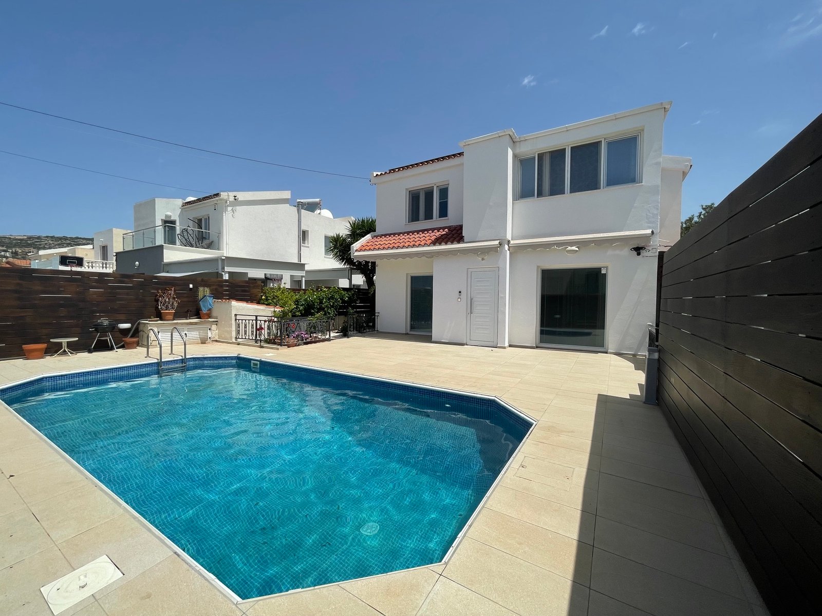 Luxury Four Bedroom Modern Villa in Pegeia