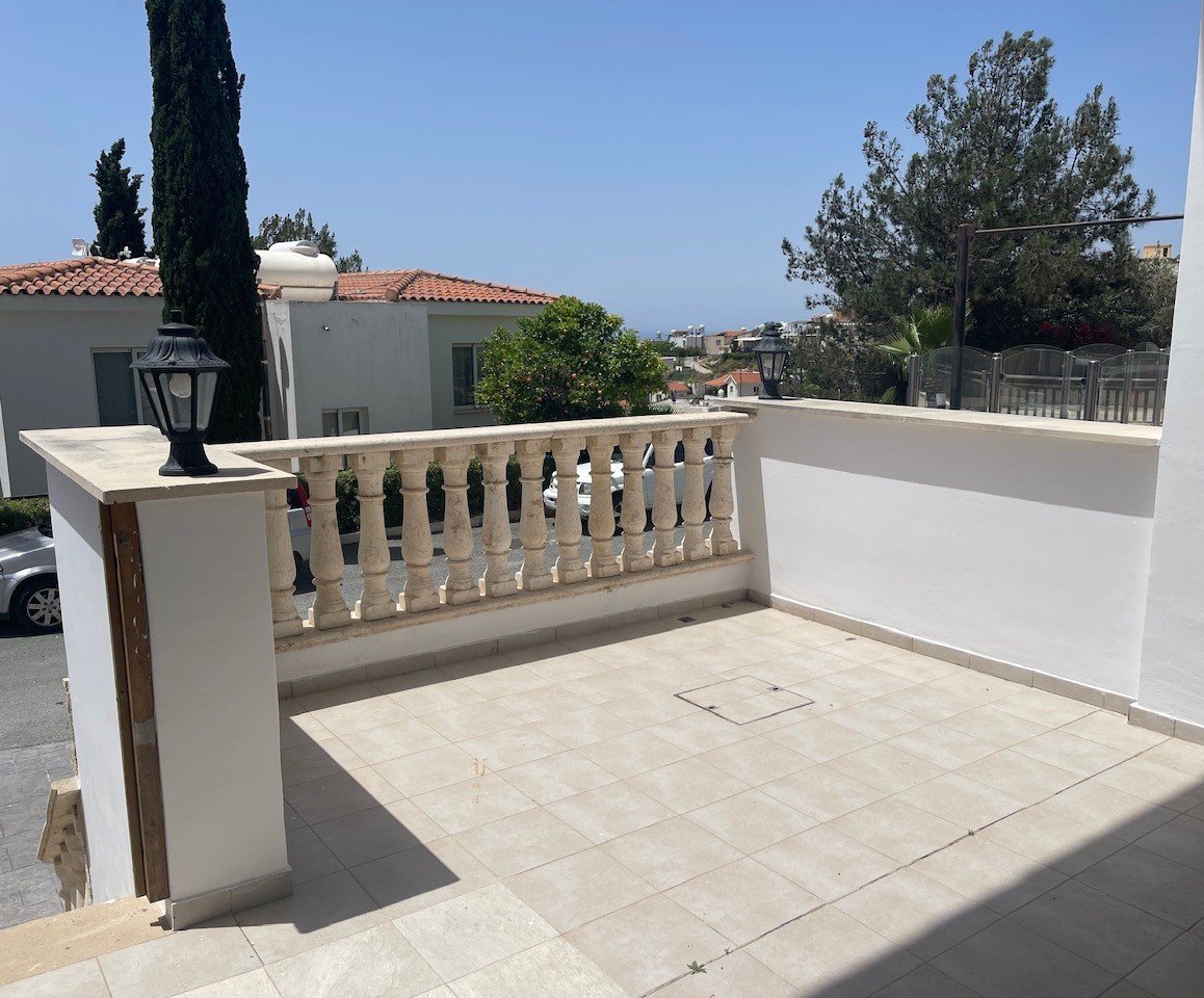 Two Bedroom Townhouse for Rent – Upper Pegeia