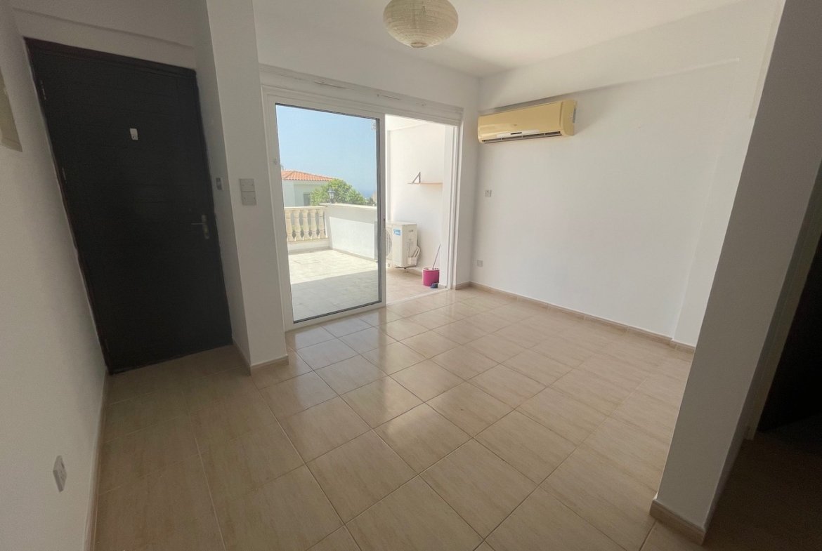 Two Bedroom Townhouse for Rent – Upper Pegeia