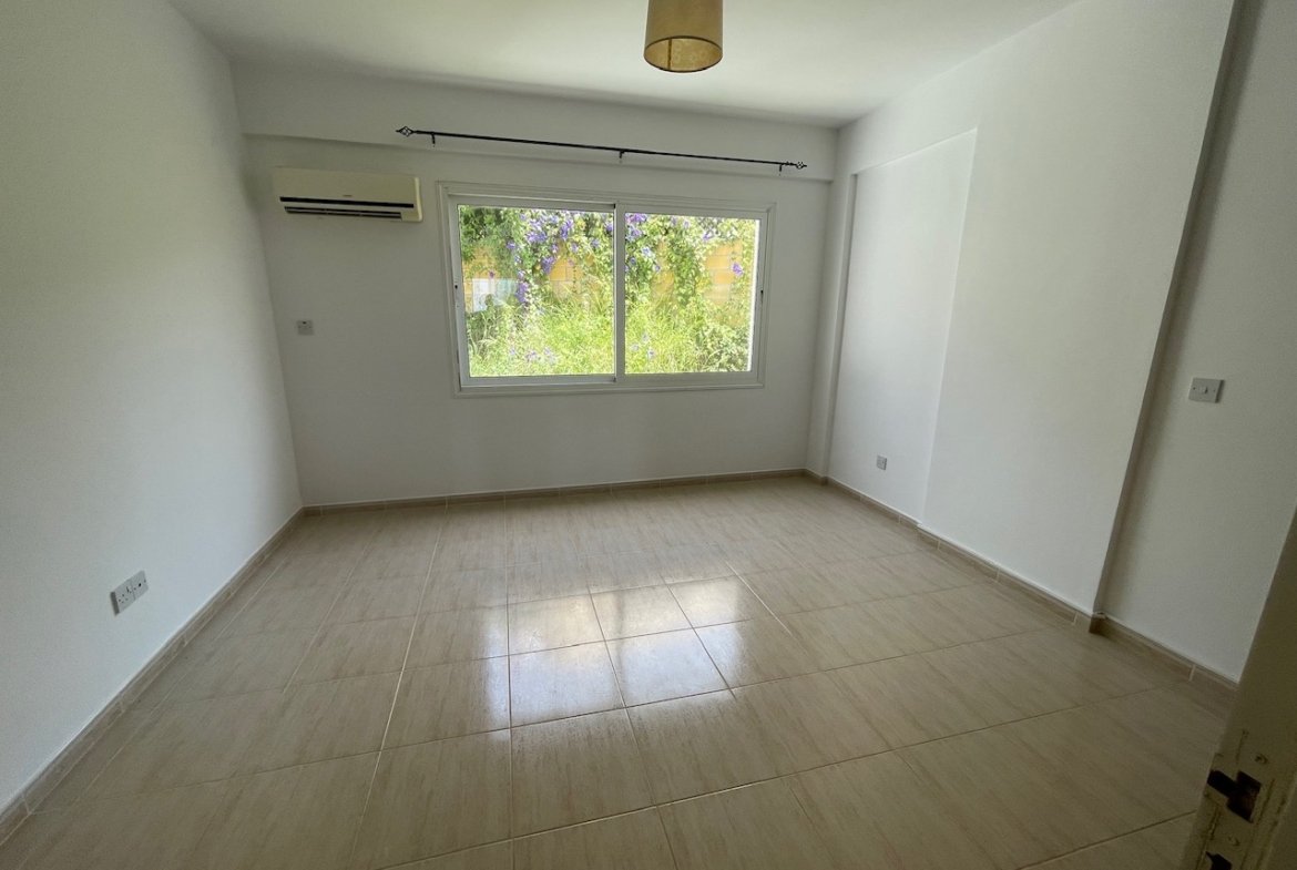 Two Bedroom Townhouse for Rent – Upper Pegeia
