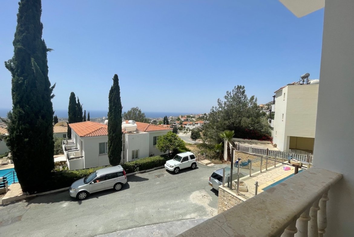 Two Bedroom Townhouse for Rent – Upper Pegeia