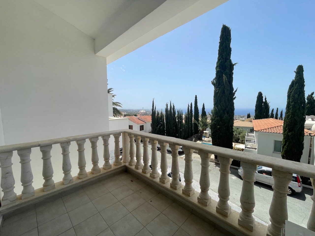 Two Bedroom Townhouse for Rent – Upper Pegeia