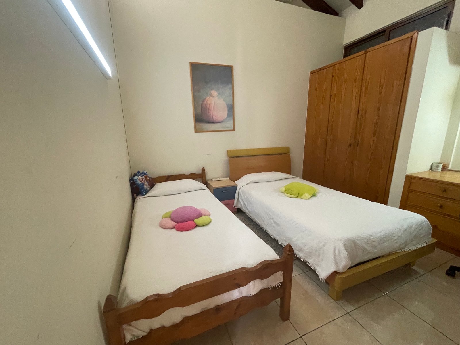 Charming Three Bedroom Stone Village House for Rent – Mesogi