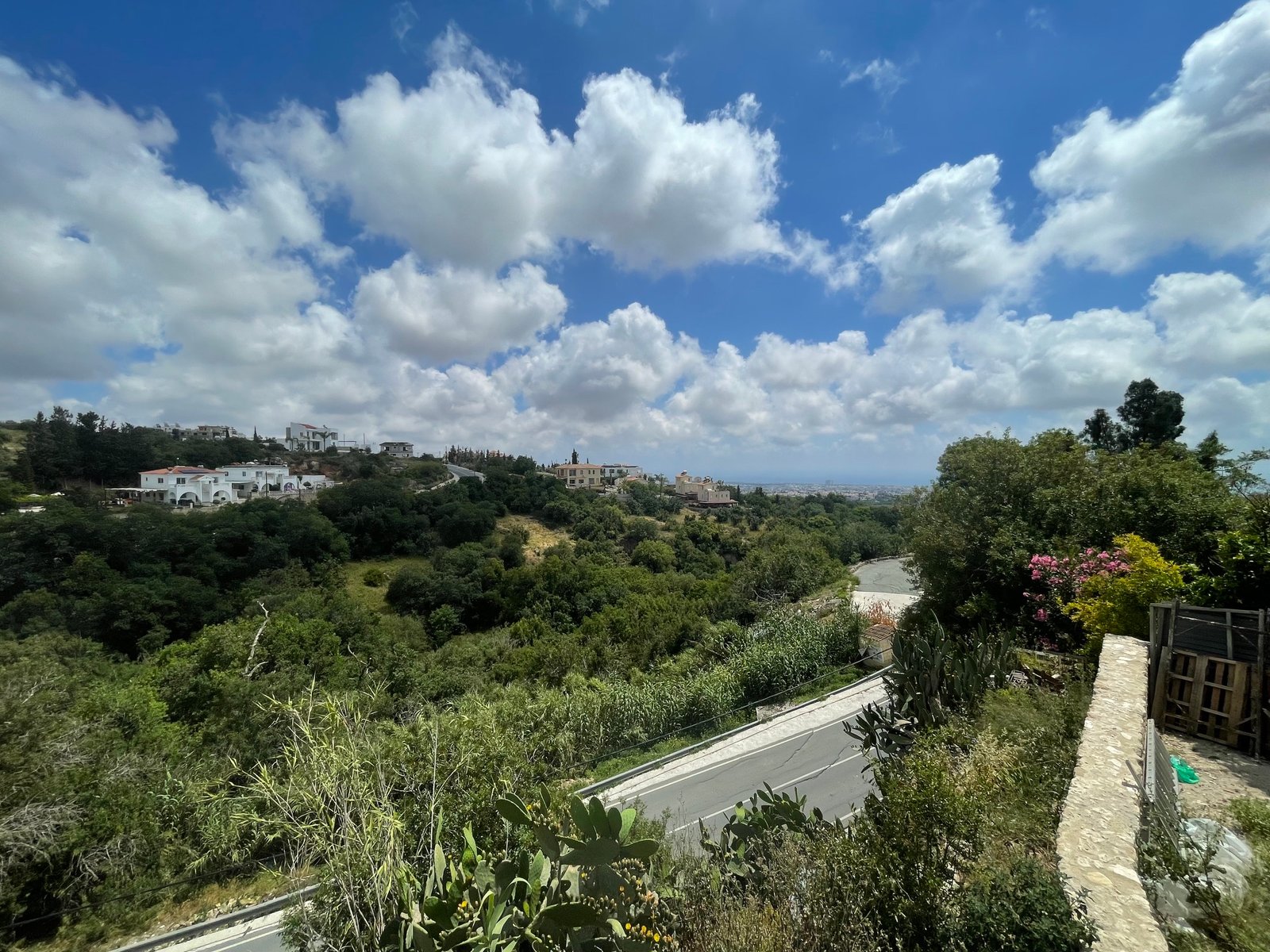 Charming Three Bedroom Stone Village House for Rent – Mesogi