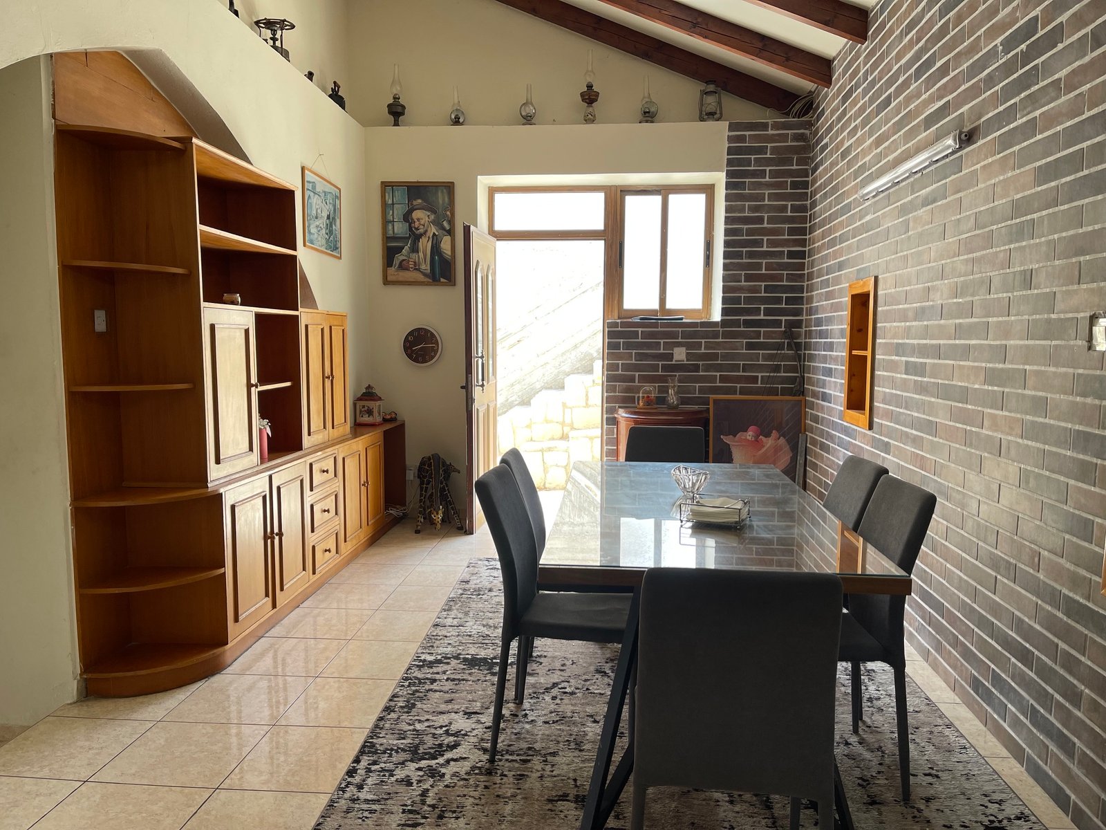 Charming Three Bedroom Stone Village House for Rent – Mesogi