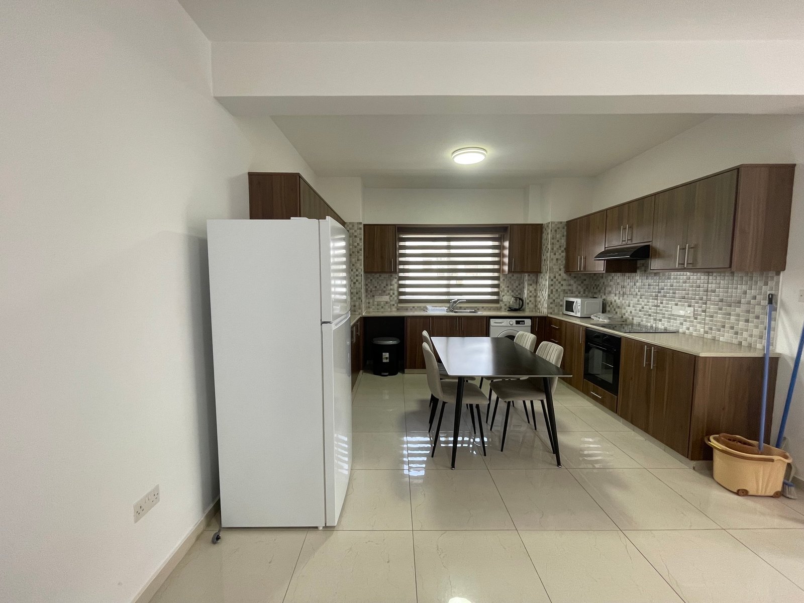 Refurbished Ground FloorTwo Bedroom Apartment – Mesogi