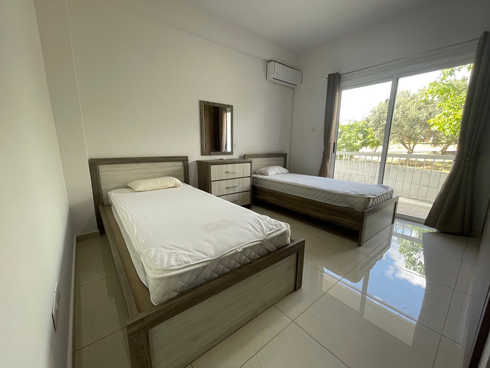 Refurbished Ground FloorTwo Bedroom Apartment – Mesogi