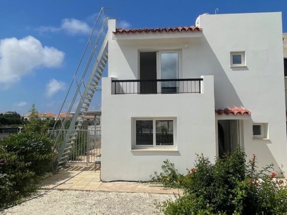Three Bedroom Semi-Detached House in Pegeia