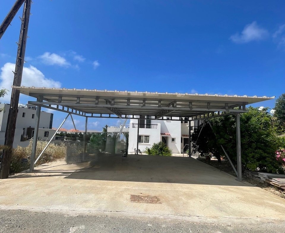 Three Bedroom Semi-Detached House in Pegeia