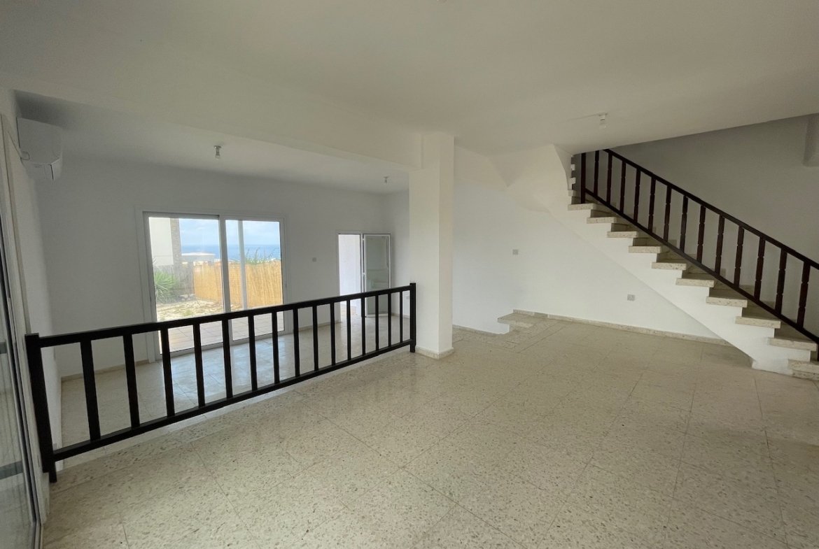 Three Bedroom Semi-Detached House in Pegeia