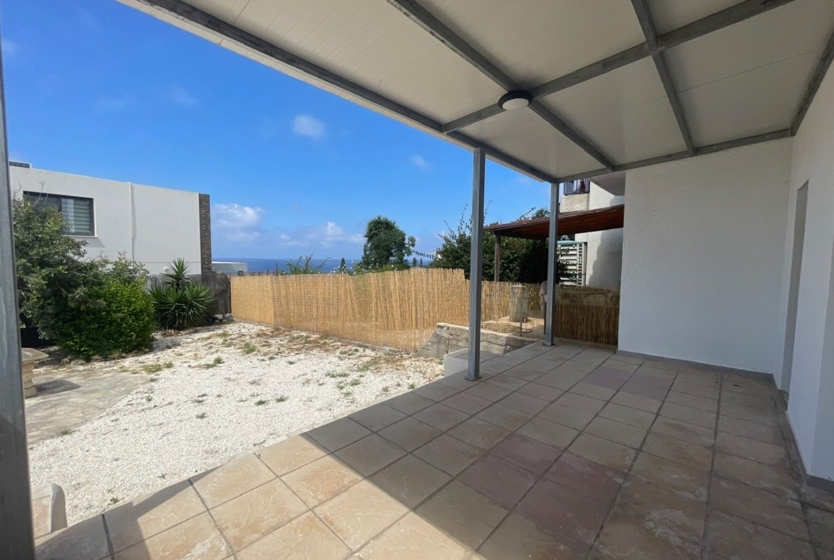 Three Bedroom Semi-Detached House in Pegeia