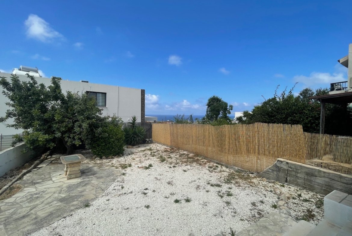 Three Bedroom Semi-Detached House in Pegeia