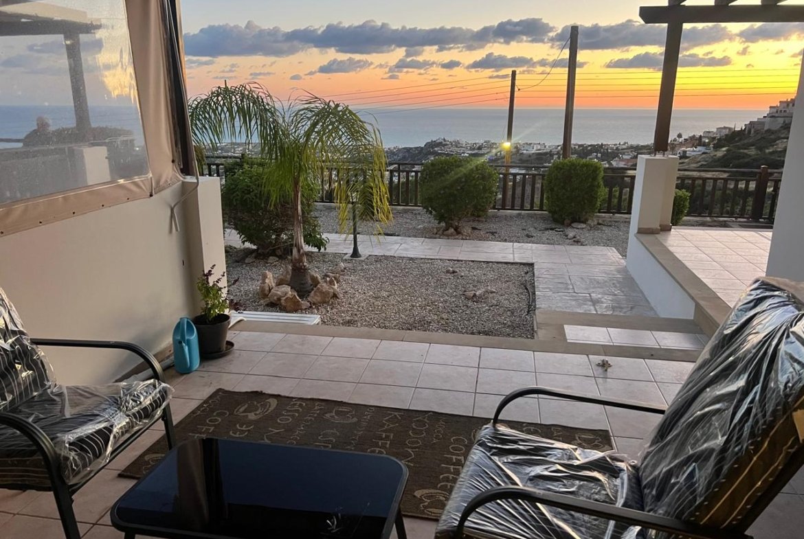 One Bedroom Apartment with Sea Views – Pegeia