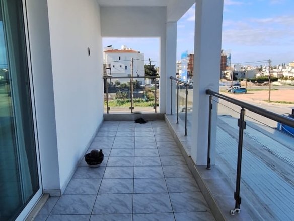 Three Bedroom Two Bathroom Apartment in Upper Paphos