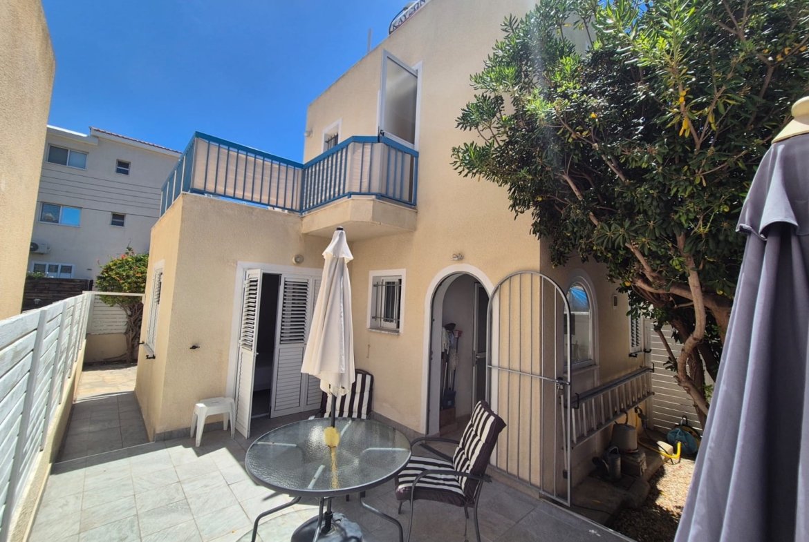 Three‑Bedroom Detached Villa in Paphos – Universal