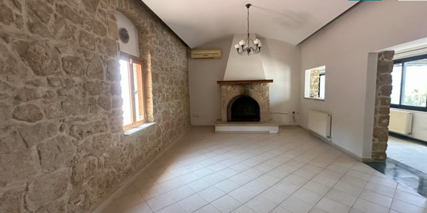 Five Bedroom House – Geroskipou