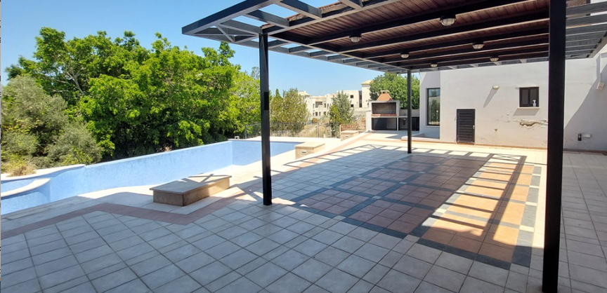 Five Bedroom House – Geroskipou