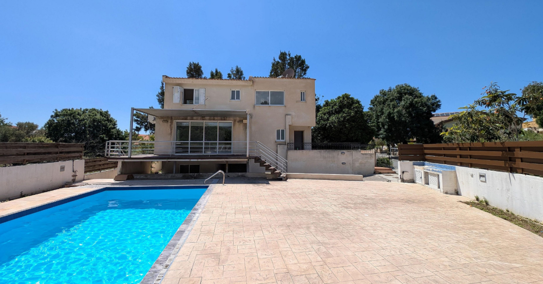 Three Bedroom Detached House in Konia