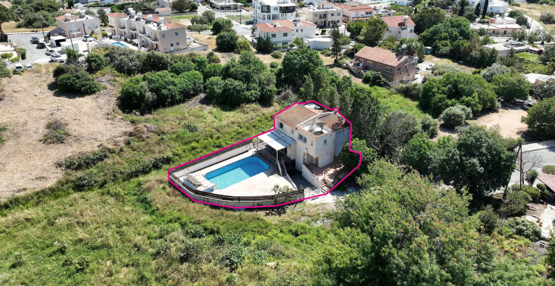 Three Bedroom Detached House in Konia