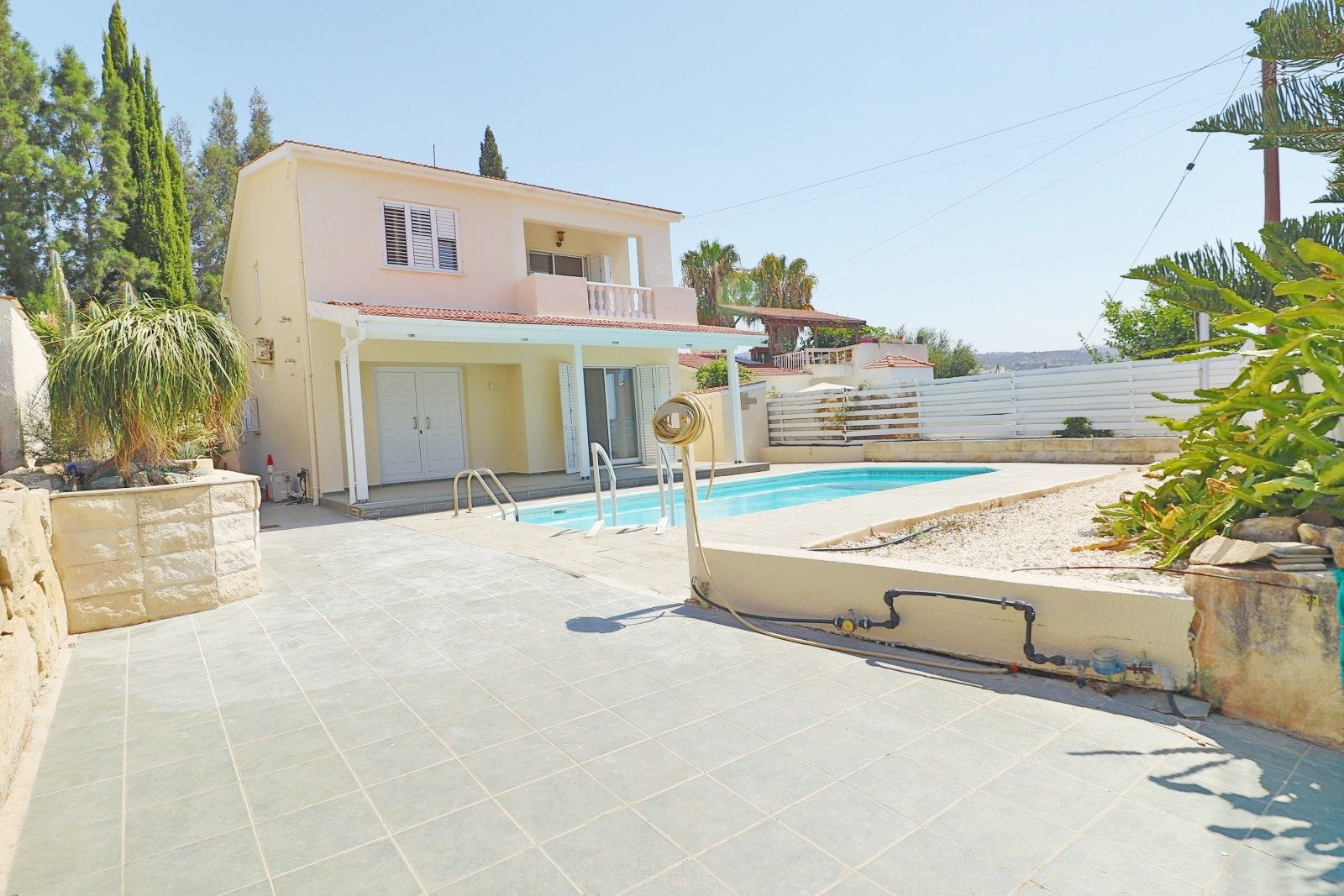 Spacious Three Bedroom Villa in Pegeia