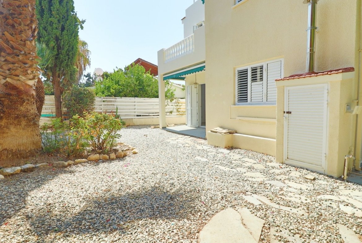 Spacious Three Bedroom Villa in Pegeia
