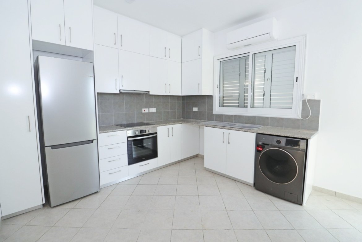 Spacious Three Bedroom Villa in Pegeia