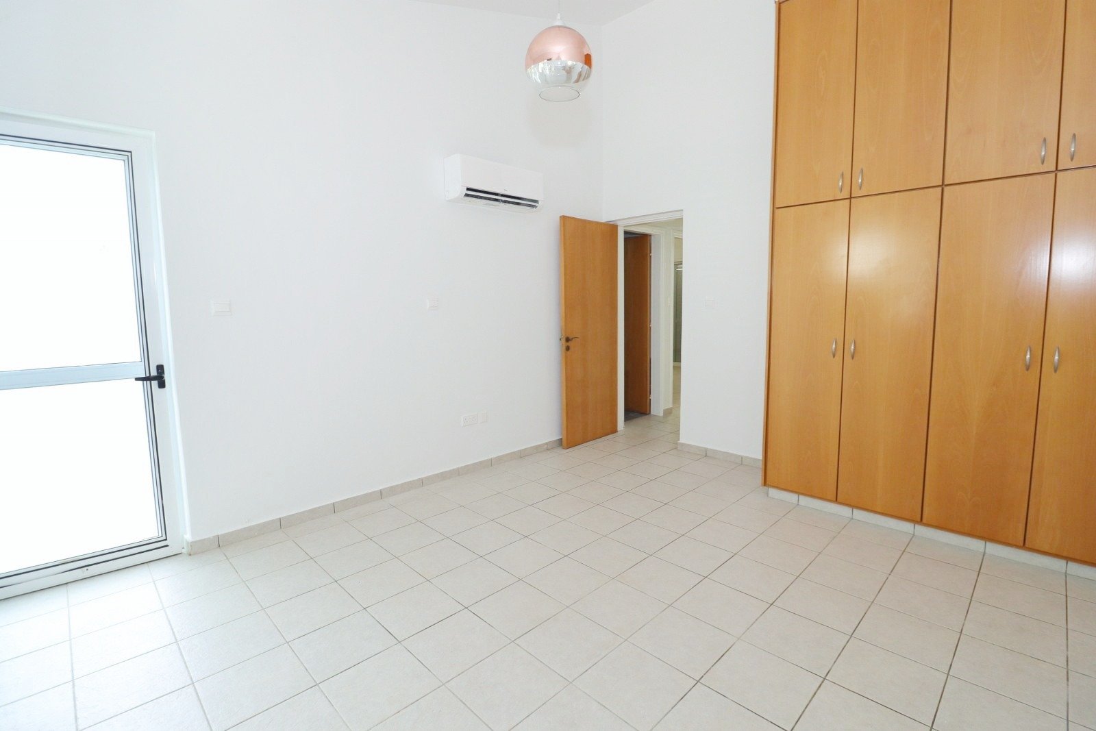 Spacious Three Bedroom Villa in Pegeia