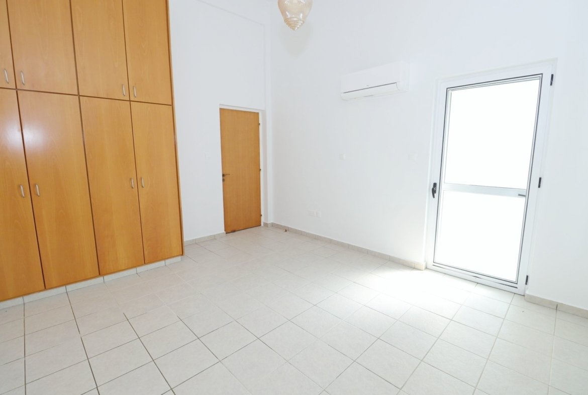 Spacious Three Bedroom Villa in Pegeia