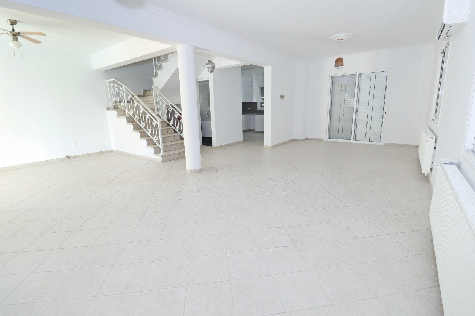 Spacious Three Bedroom Villa in Pegeia