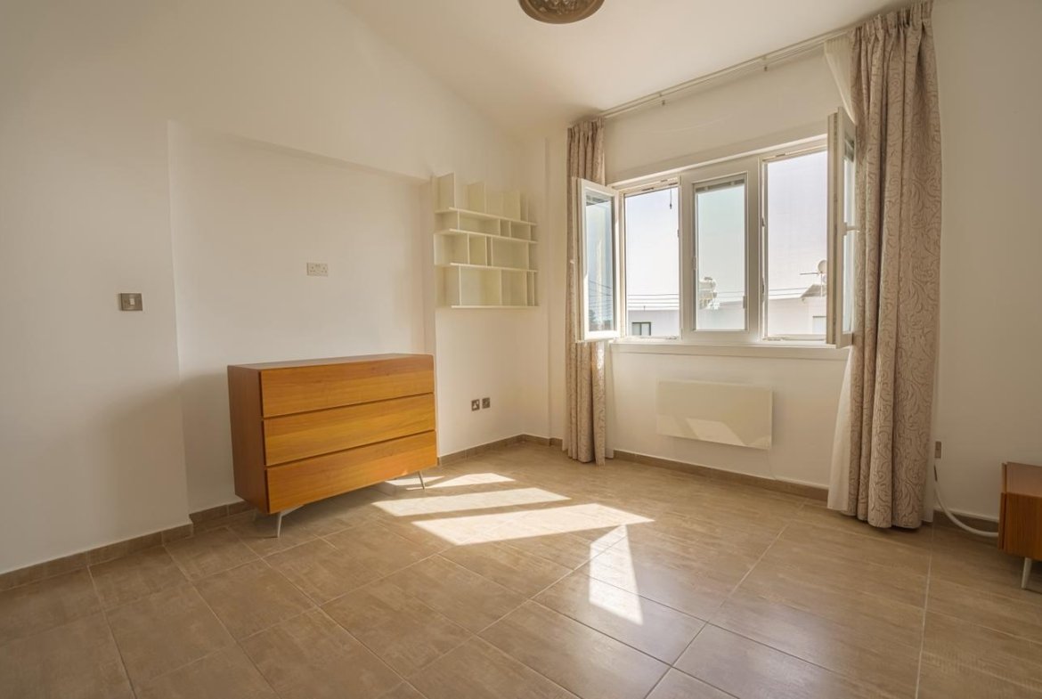 Luxury Four Bedroom Modern Villa in Pegeia