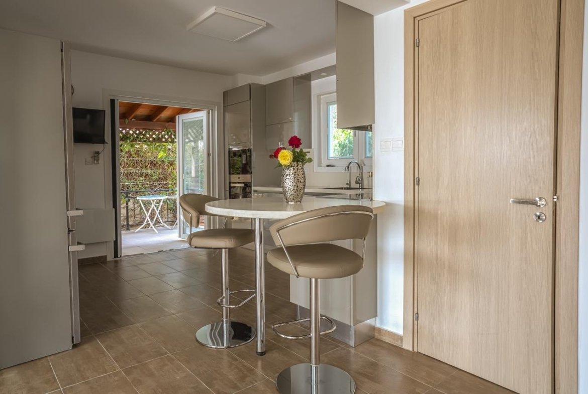 Luxury Four Bedroom Modern Villa in Pegeia