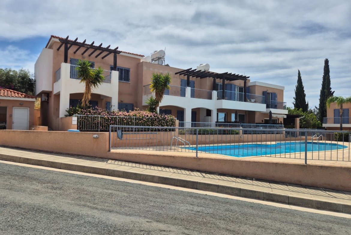 Beautiful Two Bedroom Townhouse for Rent – Pegeia