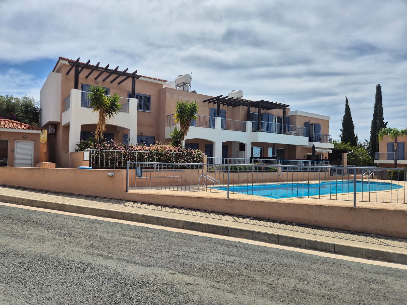 Beautiful Two Bedroom Townhouse for Rent – Pegeia