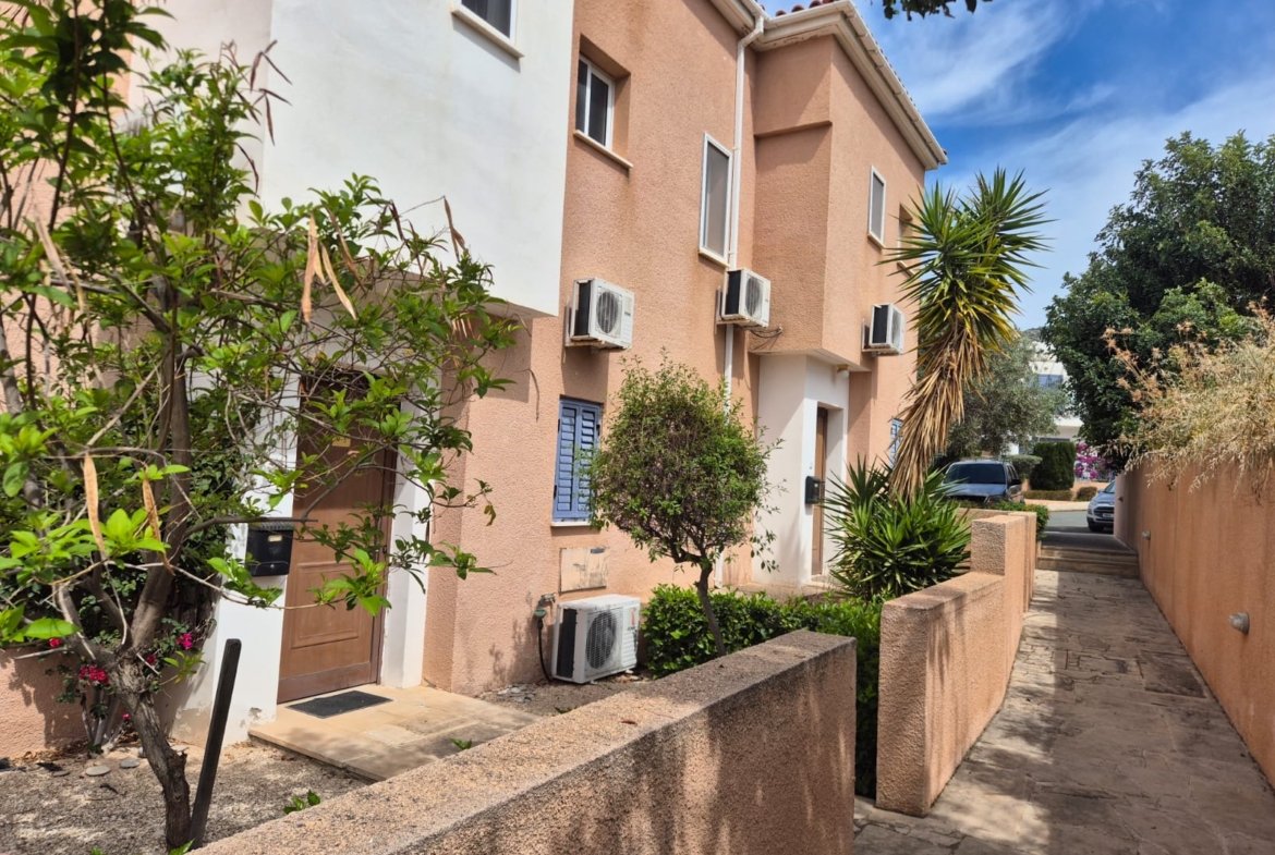 Beautiful Two Bedroom Townhouse for Rent – Pegeia