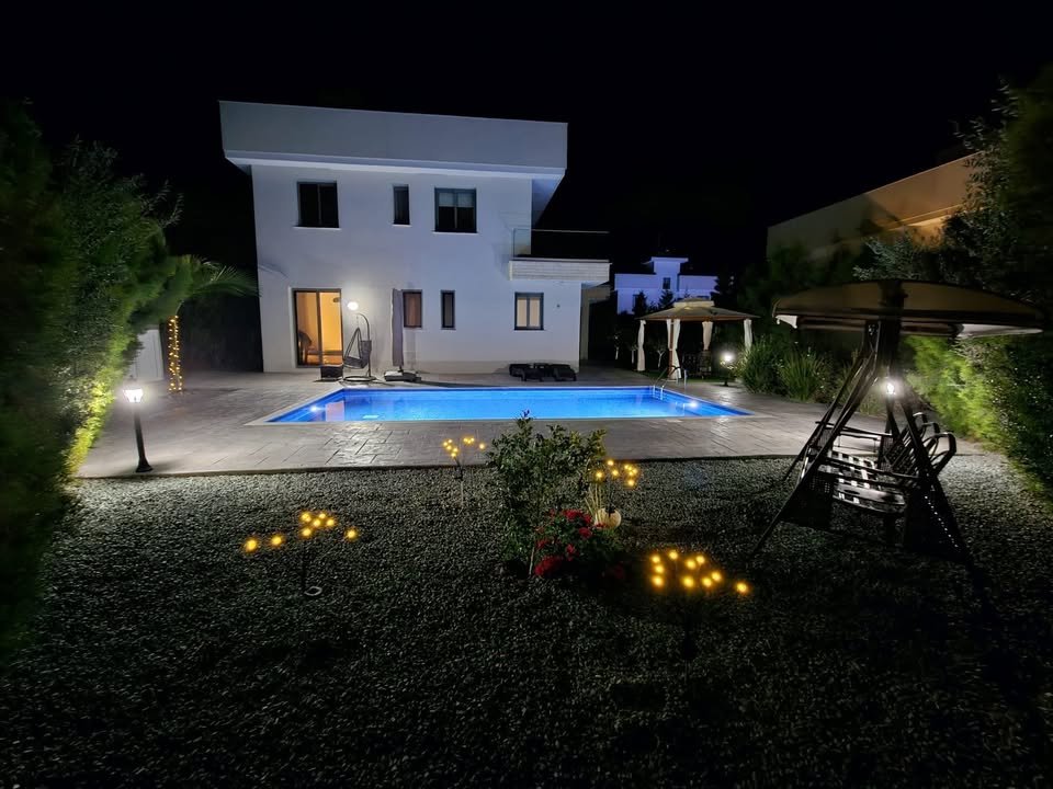 NEW Luxury Villa For Rent | St. George – Pegeia