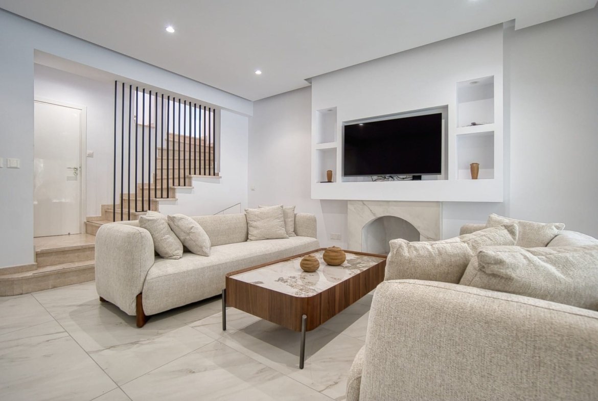Three Bedroom Two Bathroom Villa in Tala
